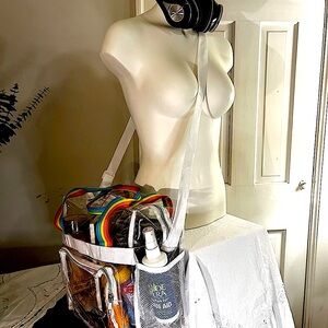 Clear plastic tote with rainbow handle & crossbody strap 🌈🏖️☀️🌊😫